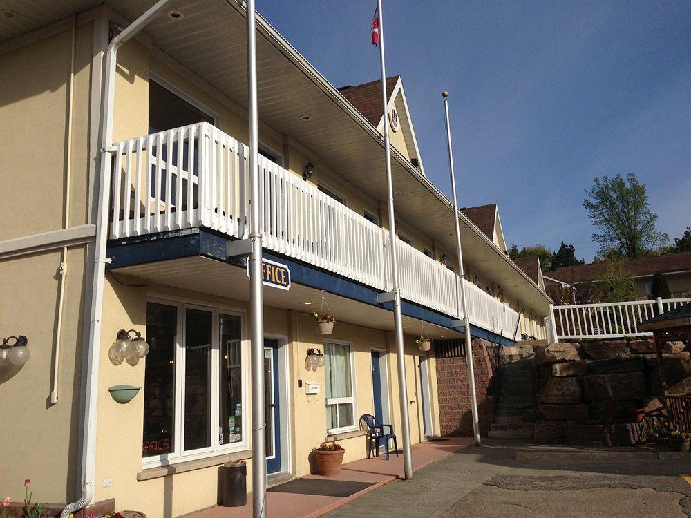 Rainbow Inn Huntsville Esterno foto